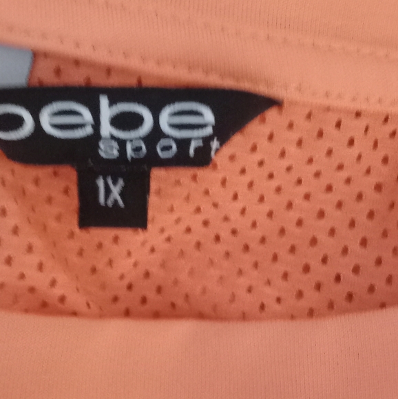 bebe short sleeve logo top - Picture 5 of 7